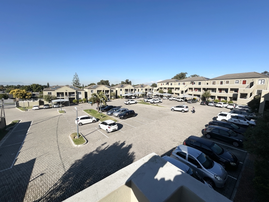 2 Bedroom Property for Sale in Groenvallei Western Cape